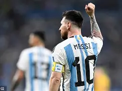 荷兰砍败古迪古德梅西绝杀出线(欧洲杯齐达内最后两分钟绝杀英格兰) 荷兰砍败古迪古德梅西绝杀出线(欧洲杯齐达内最后两分钟绝杀英格兰)