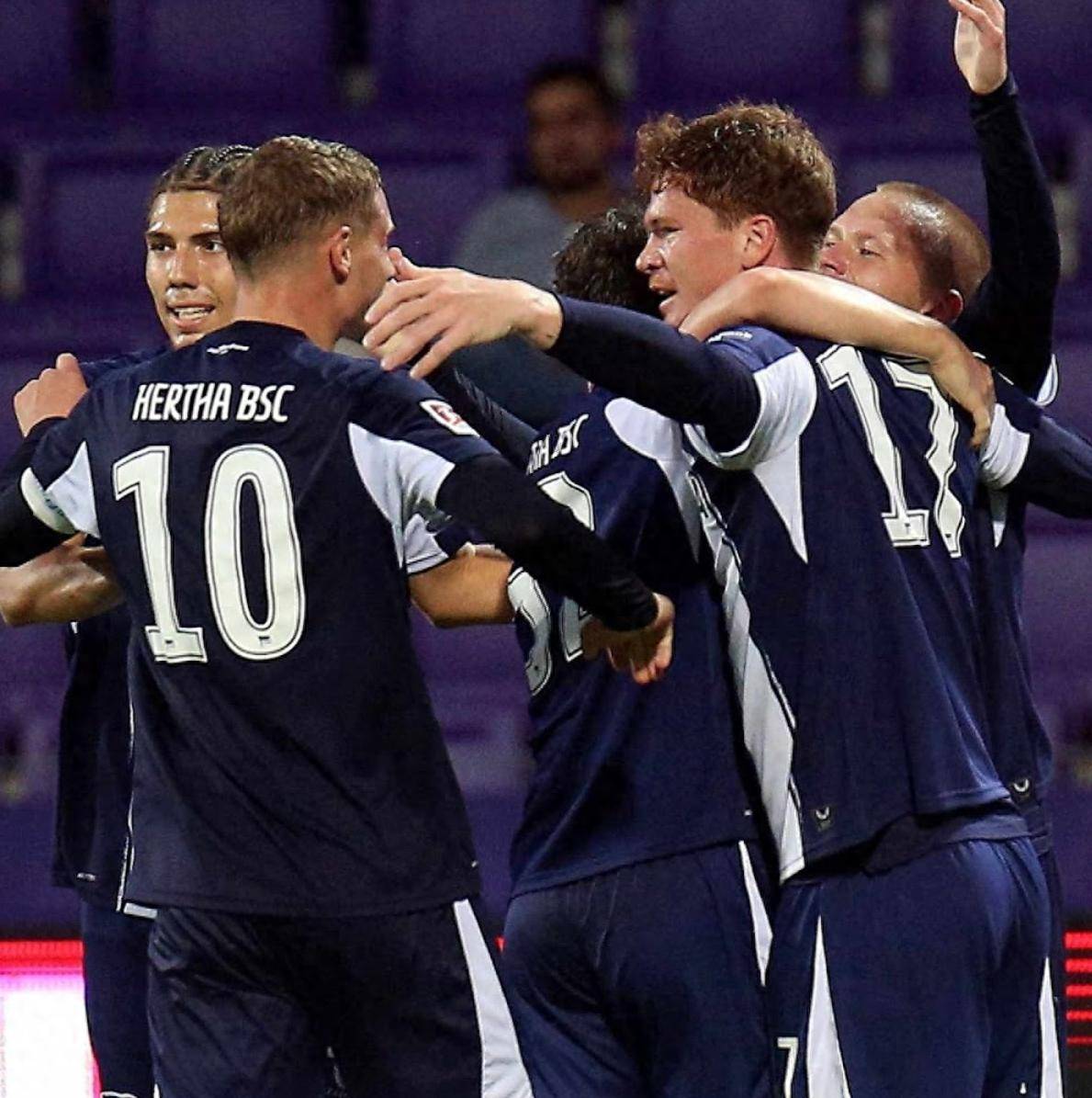 柏林赫塔球队联袂训练,积极备战下一场比赛的简单介绍 柏林赫塔球队联袂训练,积极备战下一场比赛的简单介绍